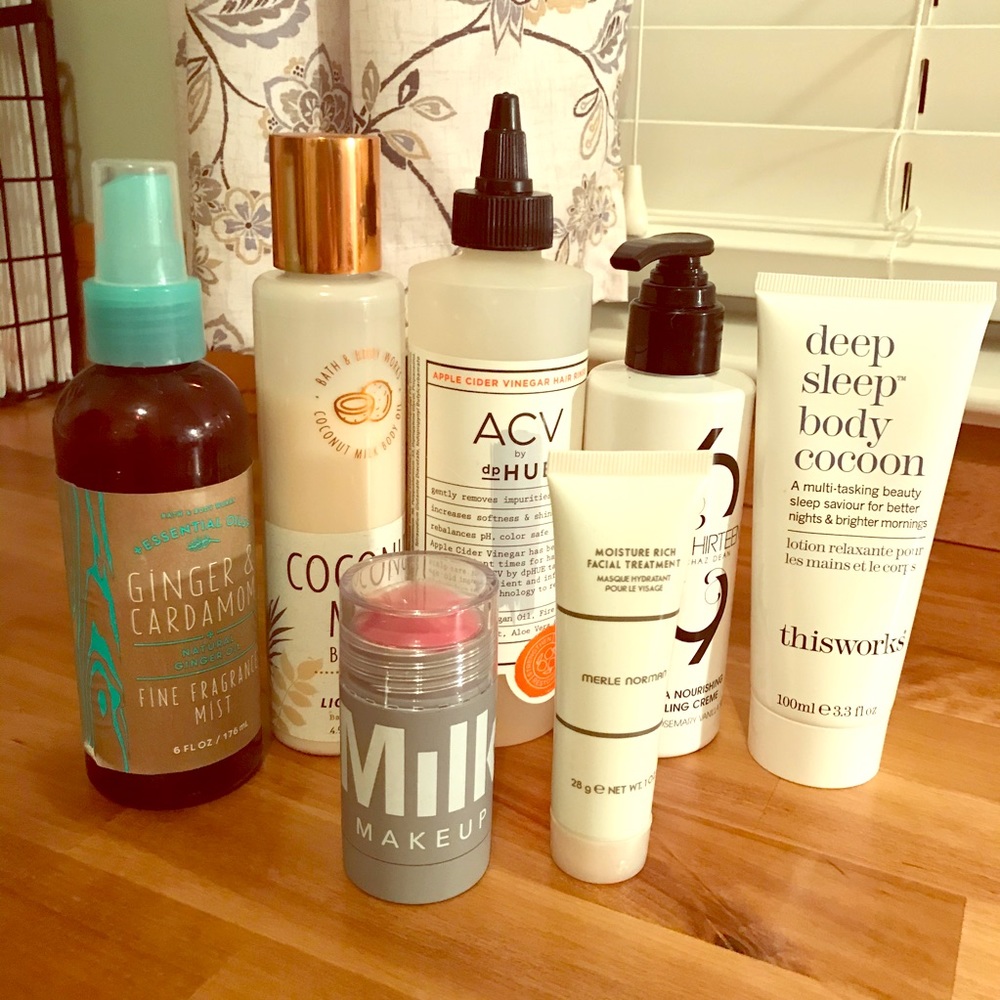 LOT of Beauty Items Chaz, BBW, Merle Norman